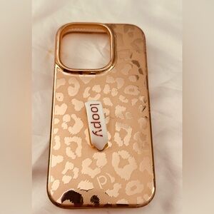 Beautiful Loopy case.